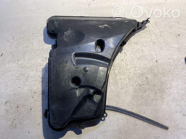 BMW 7 G11 G12 Réservoir de liquide lave-glace 737703507