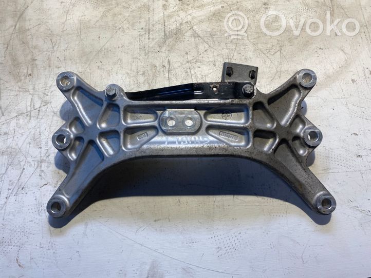 Maserati Ghibli Support de boîte de vitesses 670001738