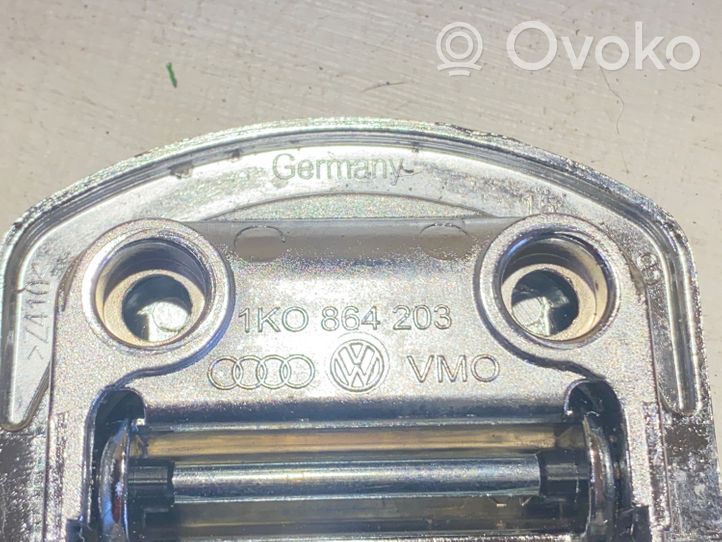 Volkswagen Touareg II Fissaggio gancio/anello 1K0864203