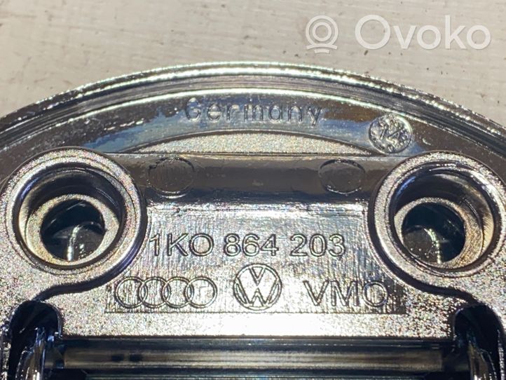 Volkswagen Touareg II Fissaggio gancio/anello 1K0864203