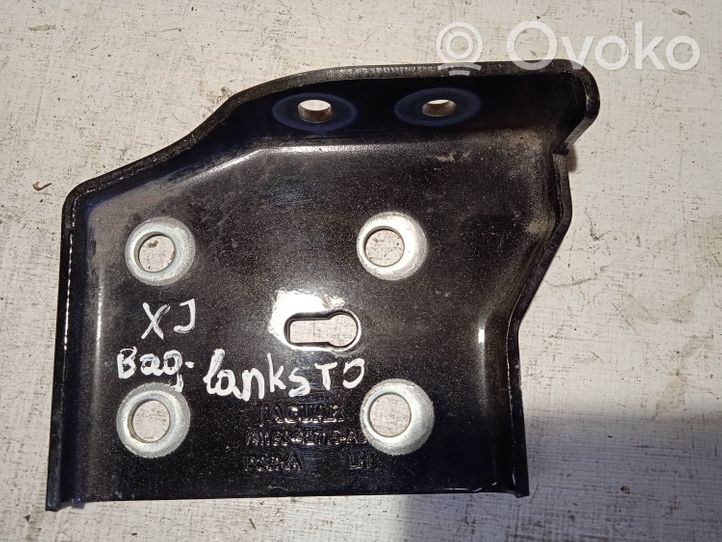 Jaguar XJ X351 Other body part AW9342715AD