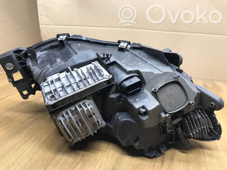 Mercedes-Benz GLE (W166 - C292) Lampa przednia A1669062303