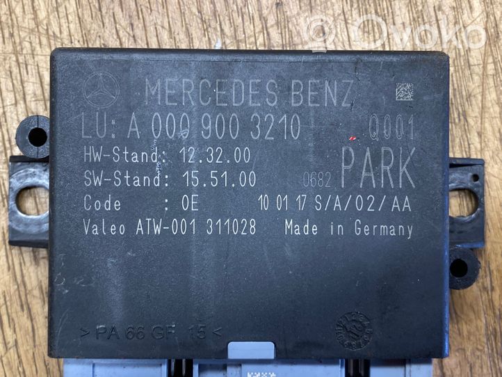 Mercedes-Benz C W205 Centralina/modulo sensori di parcheggio PDC A0009003210