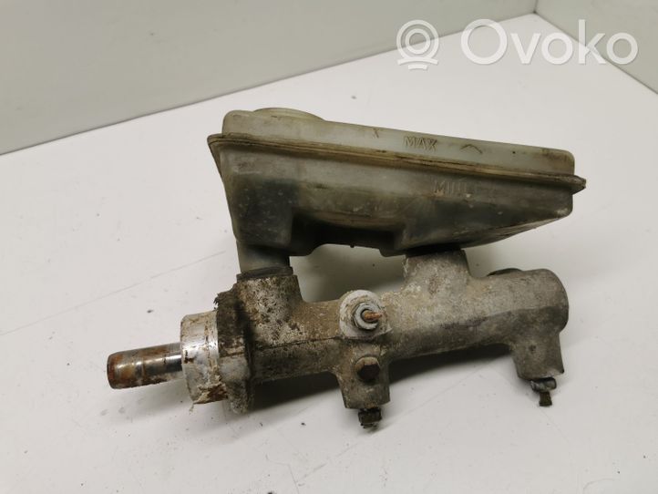 Audi 100 200 5000 C3 Serbatoio di compensazione del liquido del freno 443611307