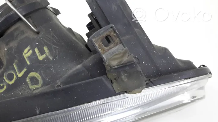 Volkswagen Golf IV Lampa przednia 