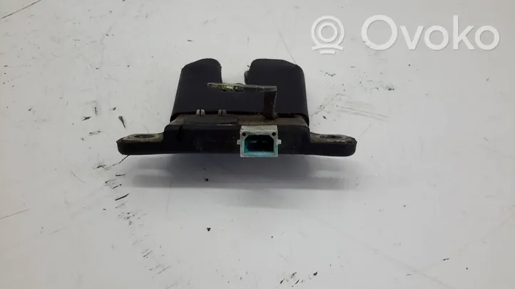 Audi A4 S4 B5 8D Tailgate/trunk/boot lock/catch/latch 