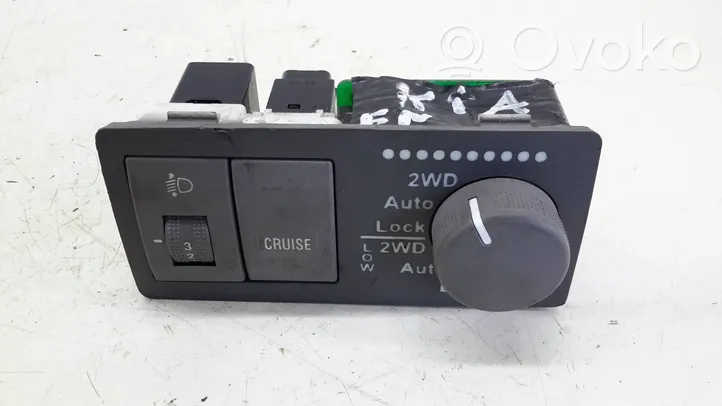 KIA Sorento Differential lock switch 