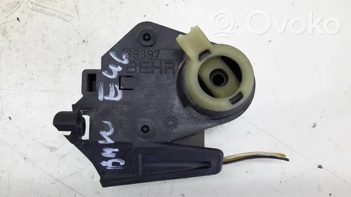 BMW 3 E46 Motor/activador trampilla de calefacción 6934823