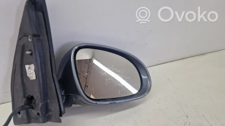 Volkswagen Golf V Front door electric wing mirror 010880