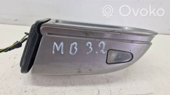 Mercedes-Benz E W211 Etuoven sähköinen sivupeili 413133420