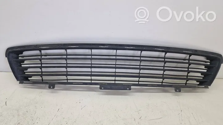 Peugeot 406 Grille inférieure de pare-chocs avant 