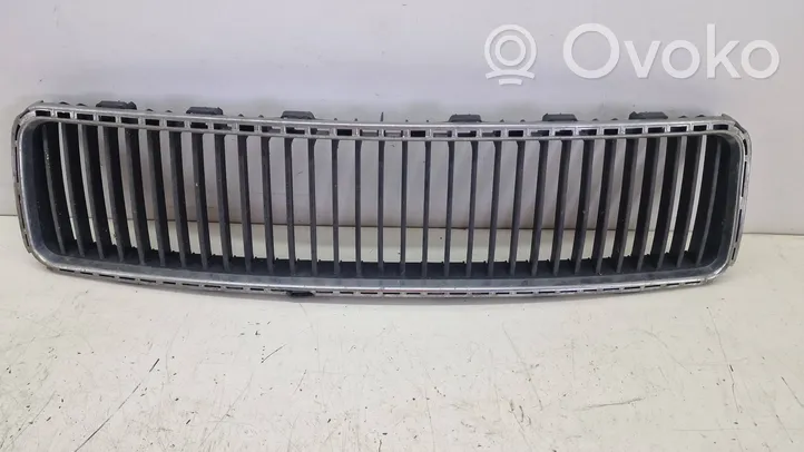 Skoda Superb B5 (3U) Grille de calandre avant 3U0853667A