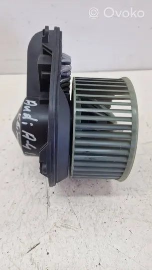 Audi A4 S4 B5 8D Soplador/ventilador calefacción 8D1820021