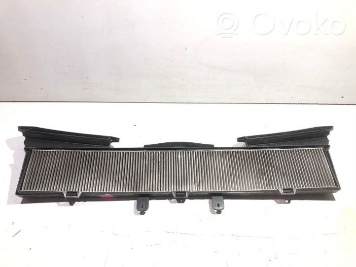 BMW 3 E92 E93 Einzelteil Verkleidung Innenraumfilter 6989498