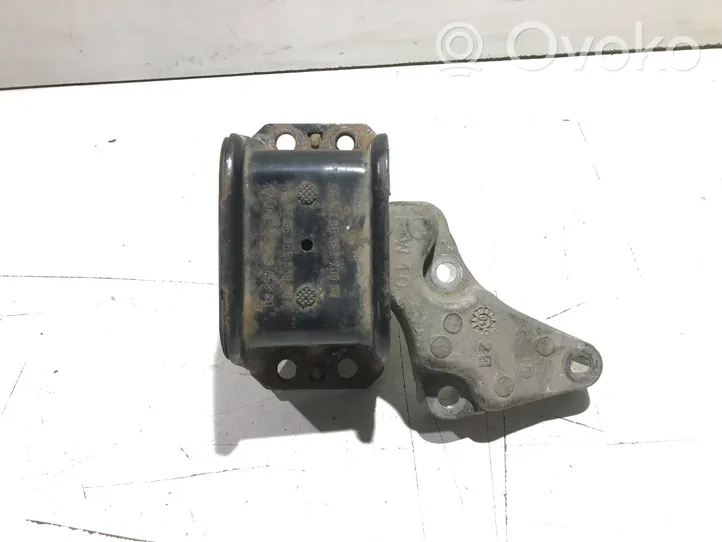 Peugeot 307 CC Soporte de montaje del motor 9636270080