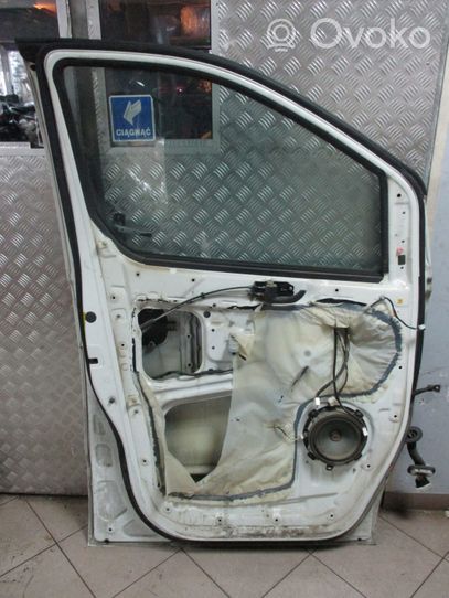 Hyundai H-1, Starex, Satellite Porte avant 