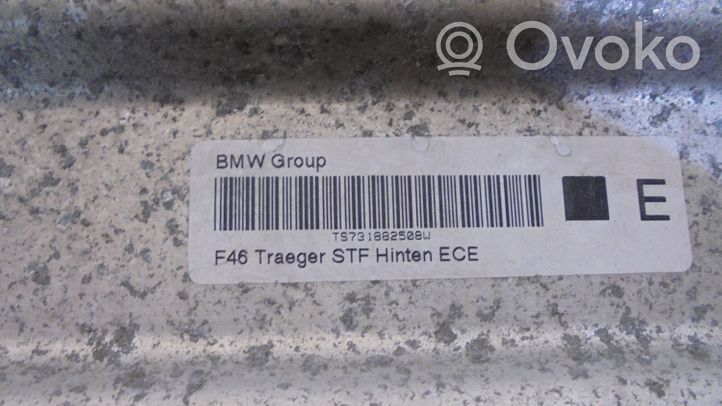 BMW 2 F46 Takapuskurin tukipalkki 
