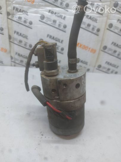 Audi A6 S6 C5 4B Avattavan katon hydraulipumppu 8E0614175F