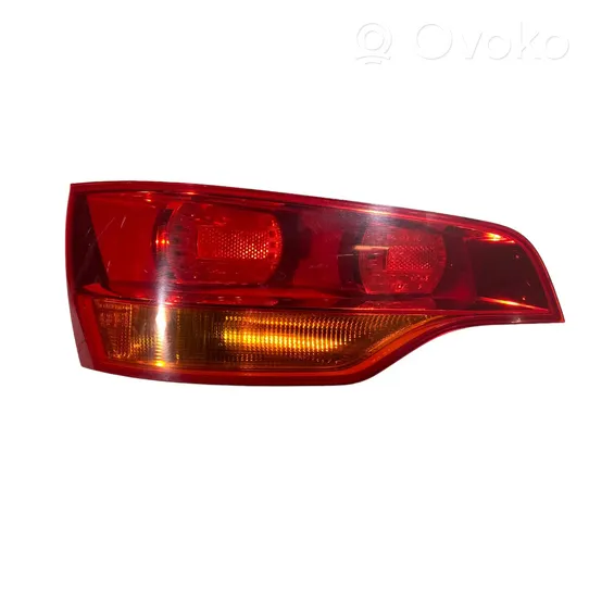 Audi Q7 4L Aizmugurējais lukturis pārsegā 4L0945093