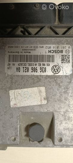 Volkswagen Golf V Sterownik / Moduł ECU 03G906021QA