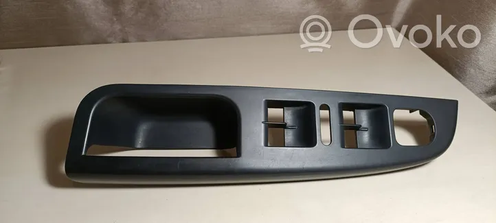 Volkswagen Golf VI Front door window switch trim 1K4868049C