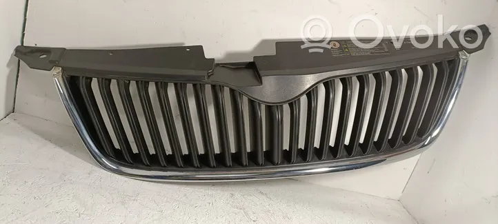 Skoda Yeti (5L) Atrapa chłodnicy / Grill 5L0853668