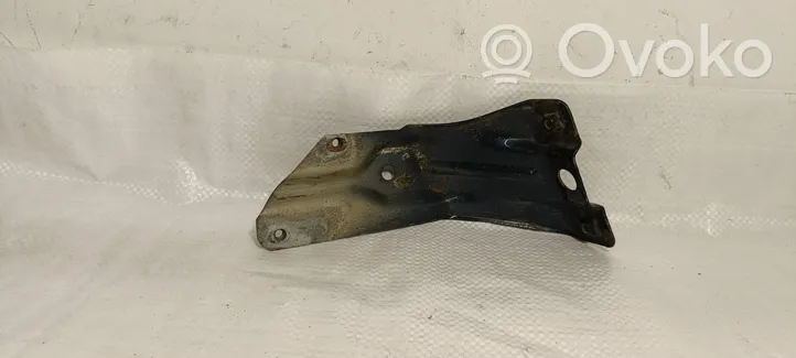 Volkswagen Golf VI Supporto di montaggio del parafango 5K6821136