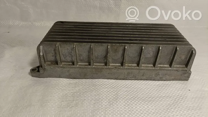 Audi A4 S4 B8 8K Amplificatore 8T0035223AE