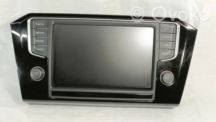 Volkswagen PASSAT B8 Panel / Radioodtwarzacz CD/DVD/GPS 3G0035043D