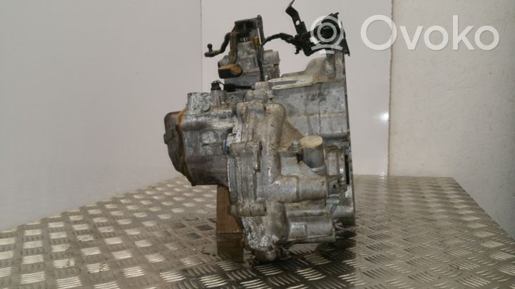 Opel Karl Boîte de vitesses manuelle à 5 vitesses 631071594