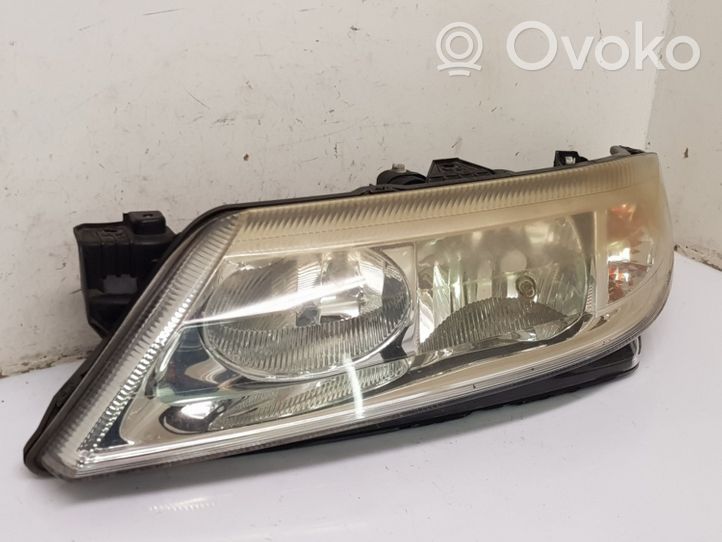 Renault Laguna II Phare frontale 8200002845