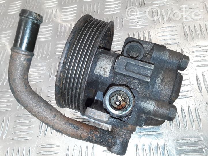 Hyundai Getz Pompe de direction assistée 571101C700