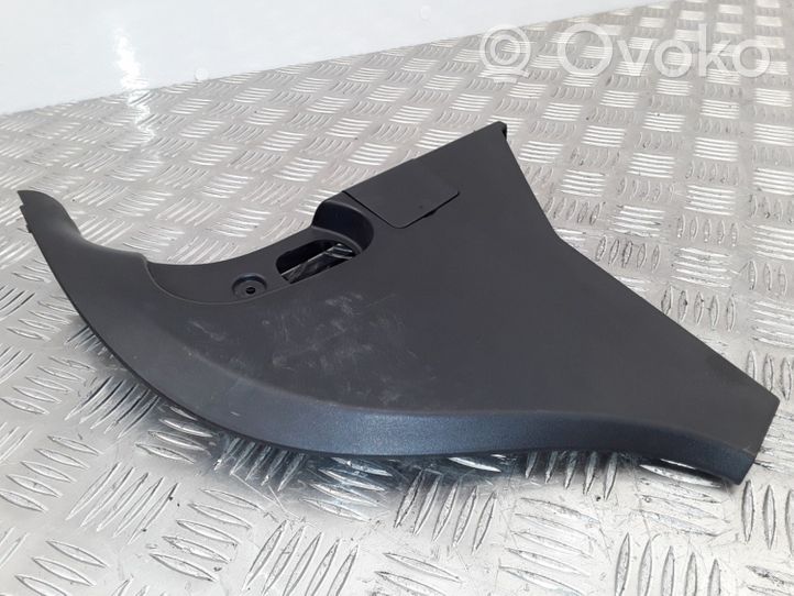 BMW 1 E82 E88 Rivestimento vano piedi laterale 7058133