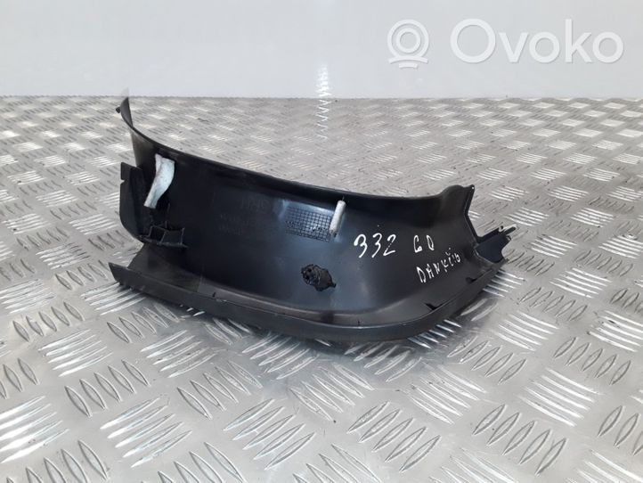 Toyota Auris E180 Rivestimento laterale del portellone posteriore/bagagliaio 6793702060