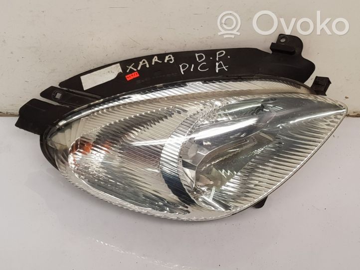 Citroen Xsara Picasso Headlight/headlamp 