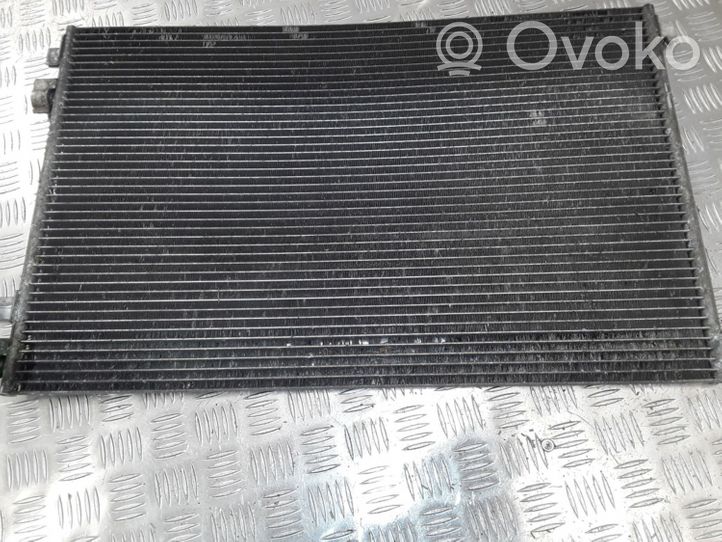 Renault Megane II Radiateur condenseur de climatisation 8200115543C