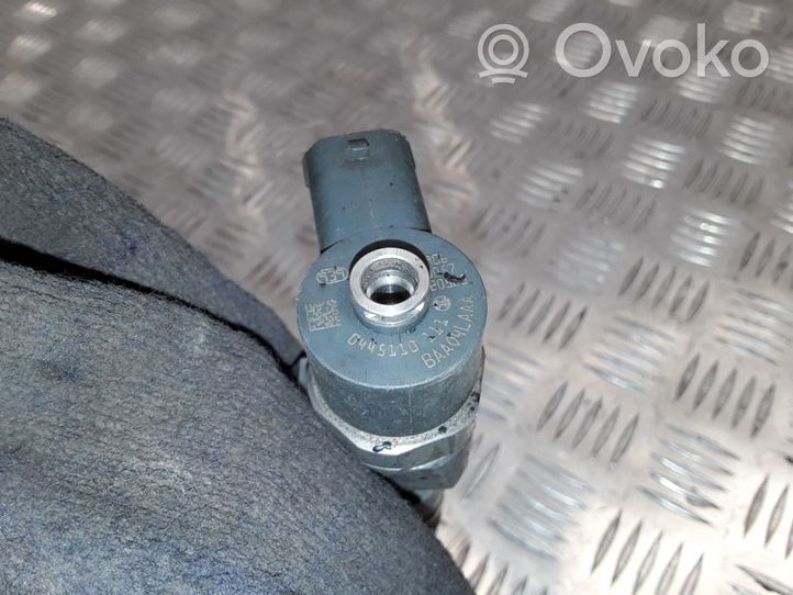 Alfa Romeo GT Injecteur de carburant 0445110111