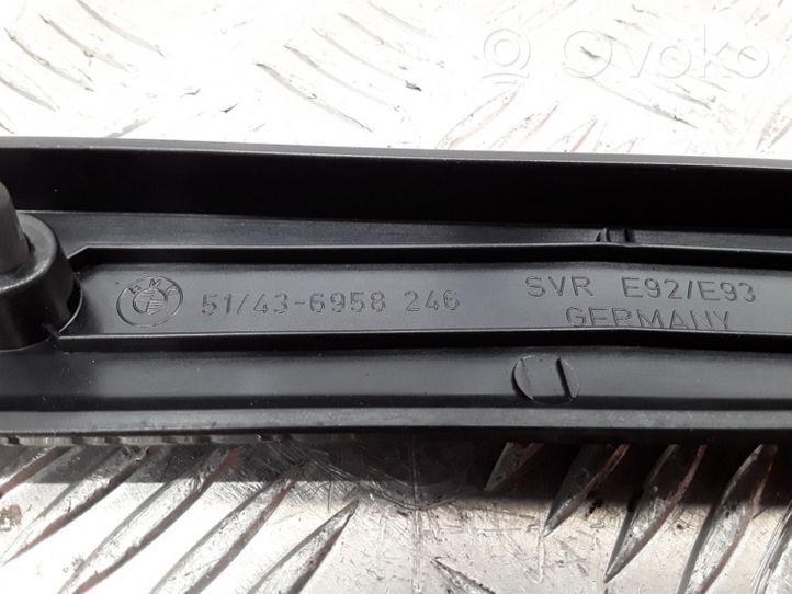 BMW 3 E92 E93 Takaoven verhoilu 6958246