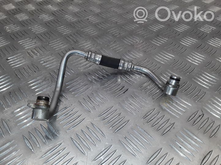 BMW 1 E82 E88 Coolant pipe/hose 7558901