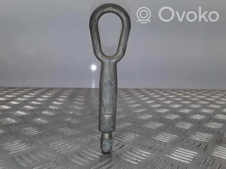 Volvo S40, V40 Anillo de remolque 