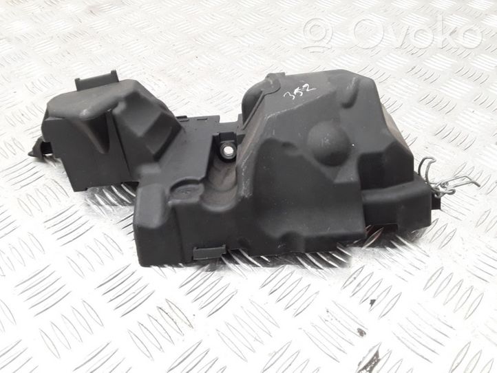 Renault Clio III Sonstiges Einzelteil Motorraum 8200397015E