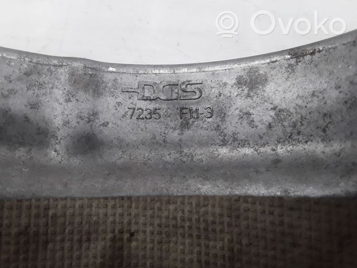 Audi A5 8T 8F Pusass sakabes gultņa stiprinājums 8K0407720