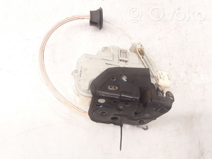 Audi A3 S3 A3 Sportback 8P Cerradura de puerta delantera JA64F1837015