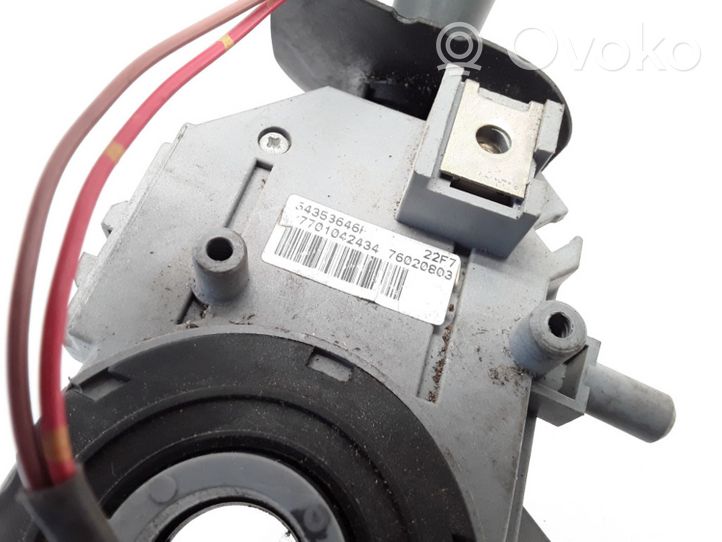 Renault Scenic RX Interruptor/palanca de limpiador de luz de giro 7701042434