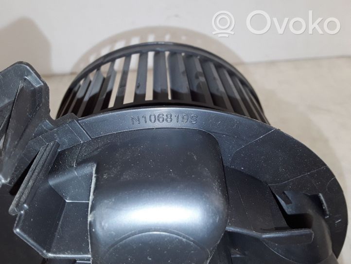 Renault Twingo II Heater fan/blower N106819S