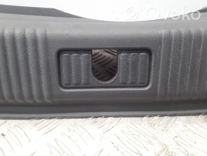 Audi A5 8T 8F Protection de seuil de coffre 8T8864483