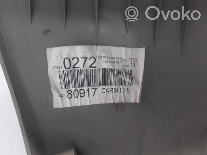 Renault Modus Apmušimas priekinių durų (obšifke) 8200580917