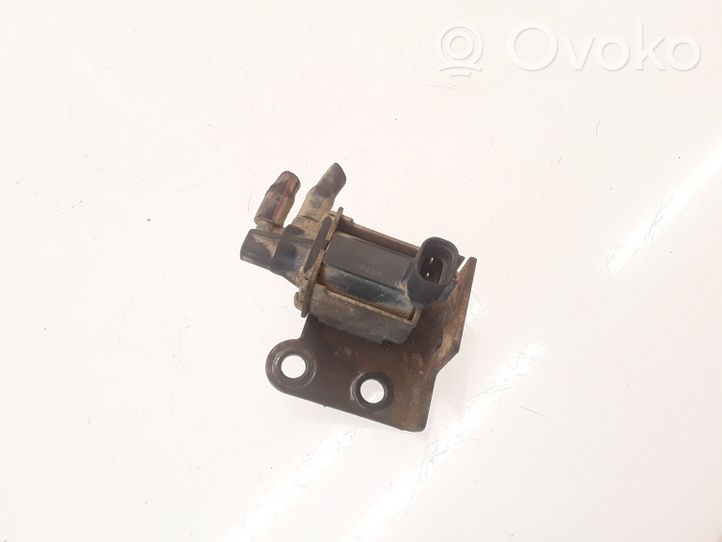 Hyundai Santa Fe Vacuum valve K5T48371