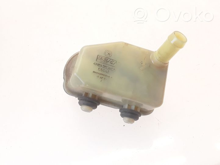 Volvo S40 Serbatoio/vaschetta del liquido del servosterzo 4N513531DC