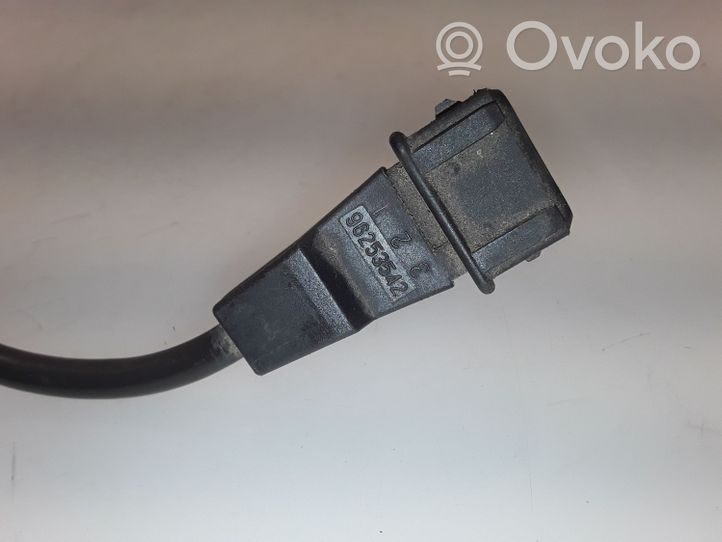 Daewoo Tacuma Crankshaft position sensor 96253542